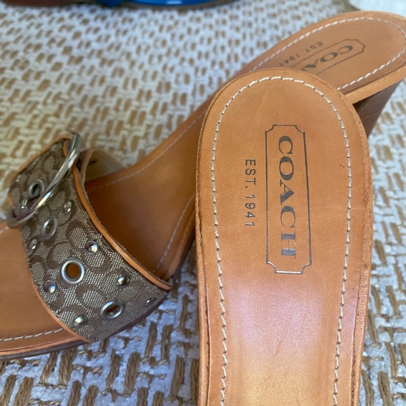 Coach Devon Leather Slide Heel  7.5 - Picture 7 of 11